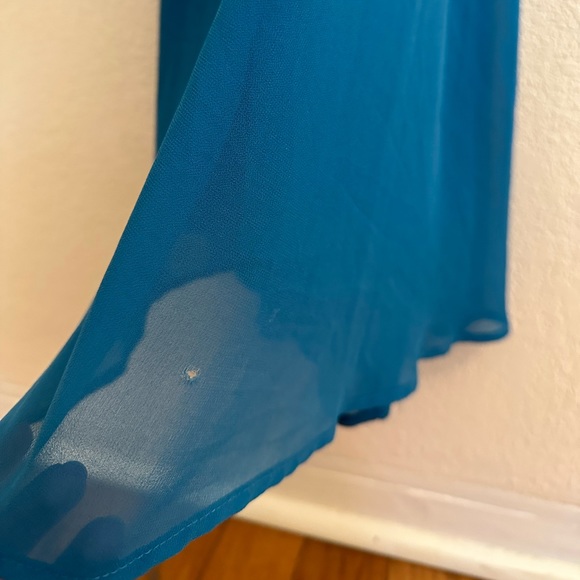Rubber Ducky Pleated Blue V-Neck Maxi Dress - Picture 9 of 9
